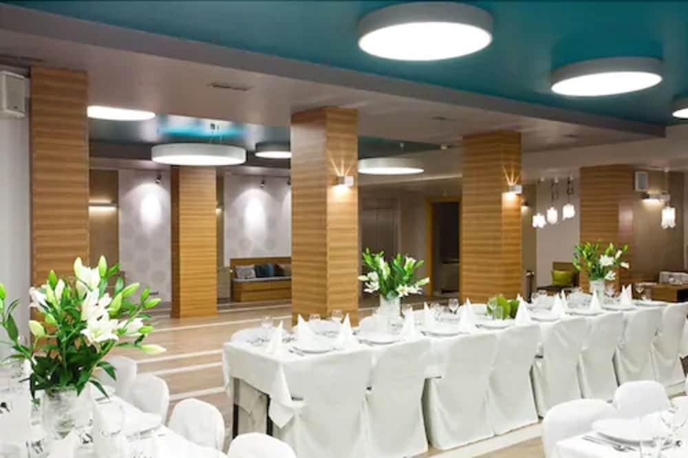 Hotel Perla Krasków Eksteriør bilde