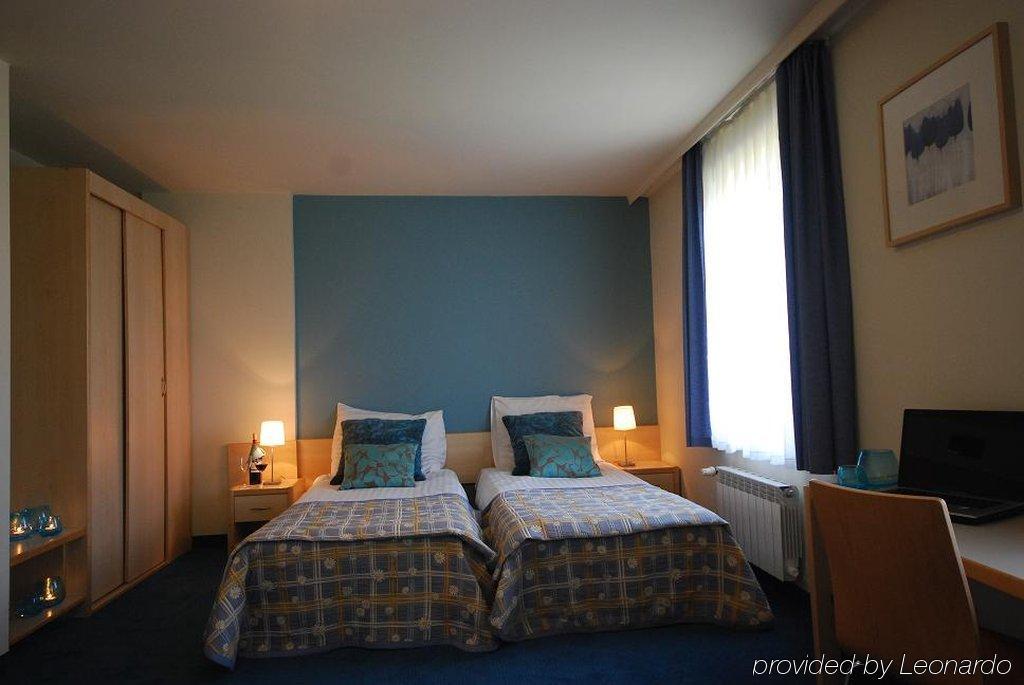 Hotel Perla Krasków Rom bilde